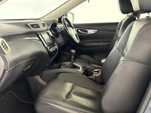 2015-Nissan-X-Trail-16-dCi-LE-4x4 image:8