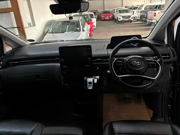 2023-Hyundai-Staria-22d-Executive-Auto-11-Seat image:12
