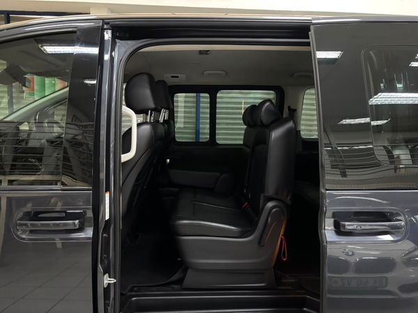 2023-Hyundai-Staria-22d-Executive-Auto-11-Seat image:15