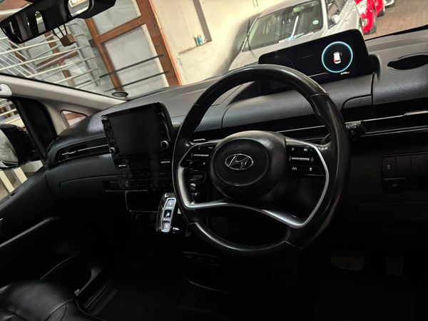 2023-Hyundai-Staria-22d-Executive-Auto-11-Seat image:8