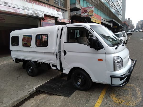 2021-Hyundai-H100-Bakkie-26D-Dropside image:2
