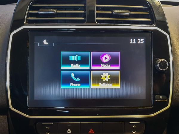 2023-Renault-Kwid-10-Climber-Auto image:16
