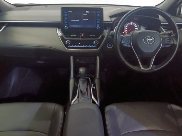 2024-Toyota-Corolla-Cross-18-XS image:10