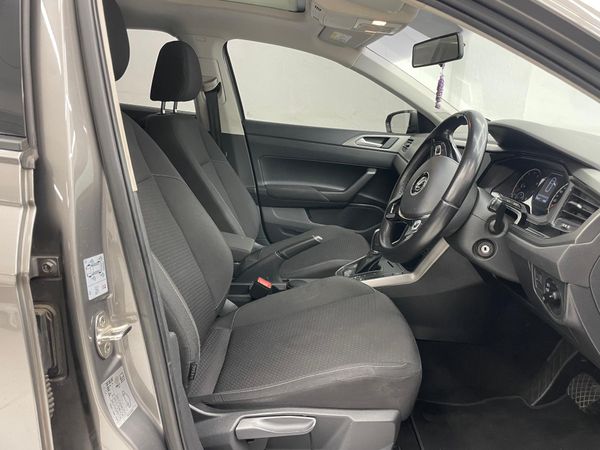 2019-Volkswagen-Polo-10-TSI-Comfortline-Auto image:8