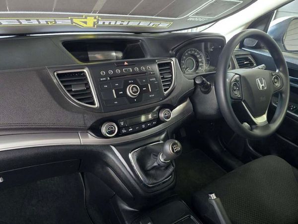2015-Honda-CR-V-20-Comfort image:10