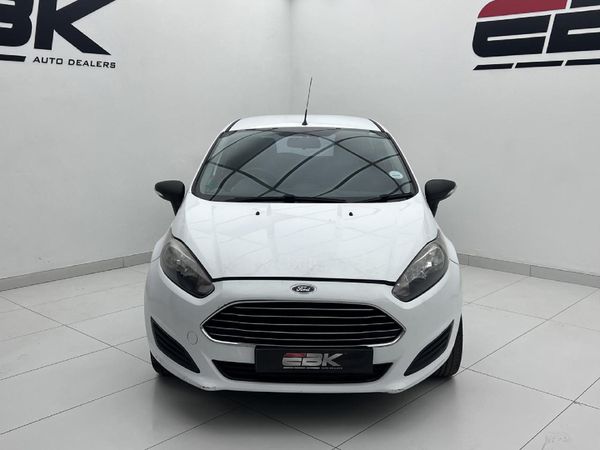2017-Ford-Fiesta-14-Ambiente-5-dr image:1
