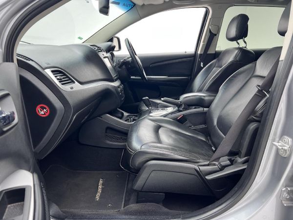 2015-Dodge-Journey-36-V6-RT-Auto image:4
