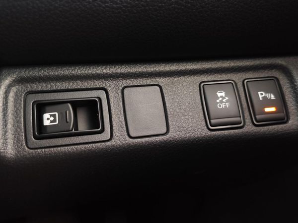 2026-Nissan-Navara-25-DDTi-PRO-4X-4X4-Auto-Double-Cab image:22