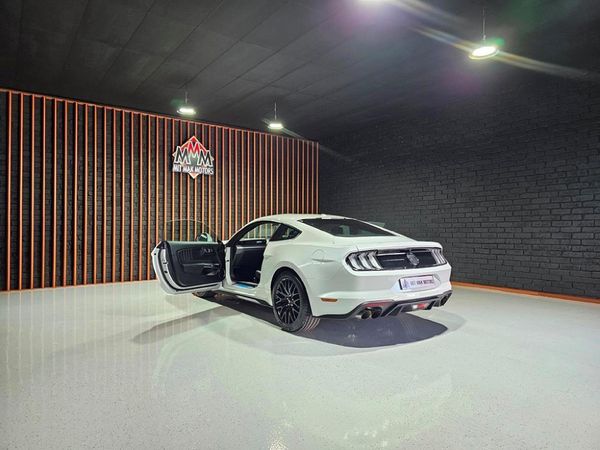 2019-Ford-Mustang-50-GT-Auto image:21