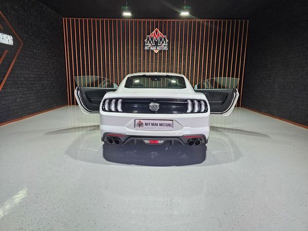 2019-Ford-Mustang-50-GT-Auto image:22