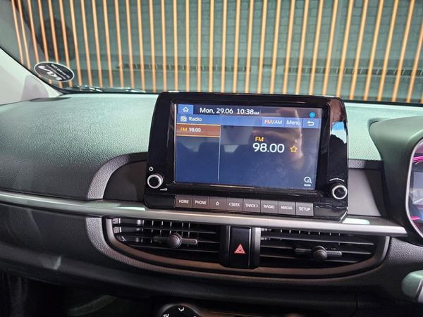 2025-Kia-Picanto-10-LX-Auto image:13