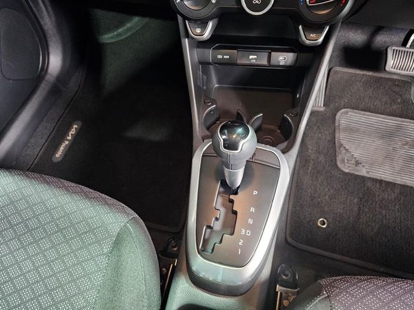 2025-Kia-Picanto-10-LX-Auto image:14
