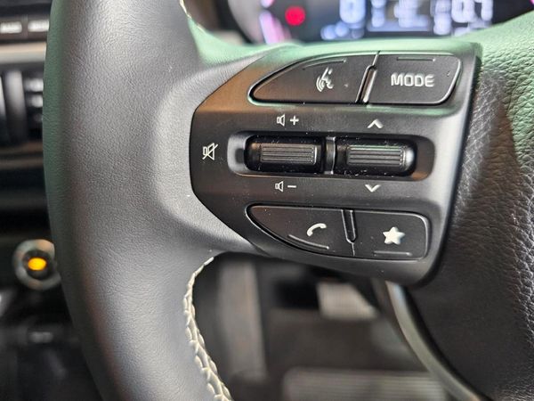 2025-Kia-Picanto-10-LX-Auto image:15
