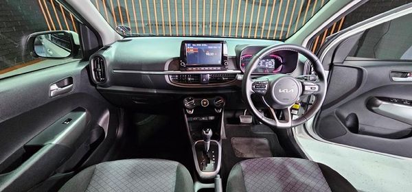 2025-Kia-Picanto-10-LX-Auto image:22