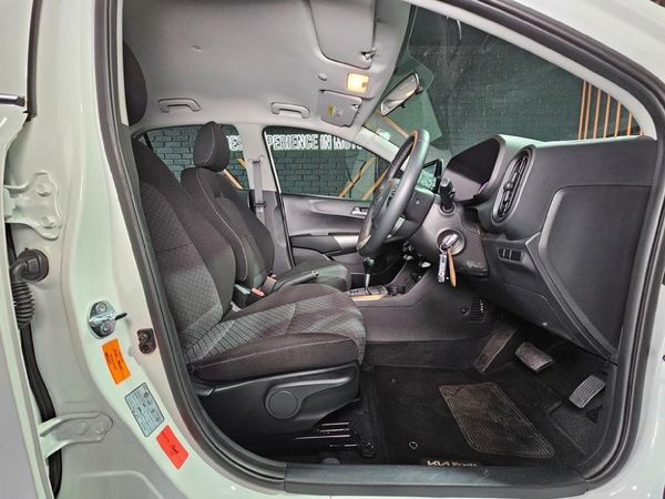 2025-Kia-Picanto-10-LX-Auto image:8