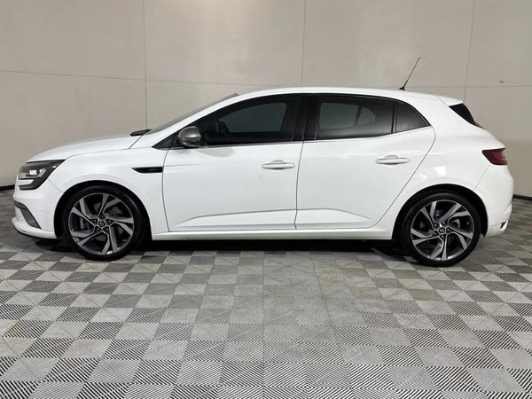2018-Renault-Megane-IV-16T-GT-Auto-5-dr image:18
