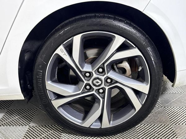 2018-Renault-Megane-IV-16T-GT-Auto-5-dr image:6