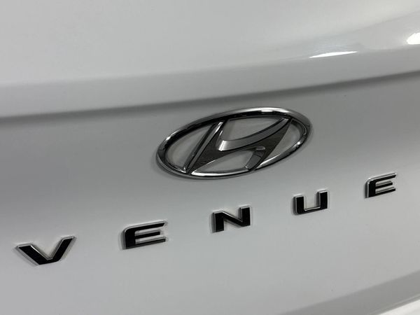 2022-Hyundai-Venue-10-TGDI-Fluid-Auto image:9