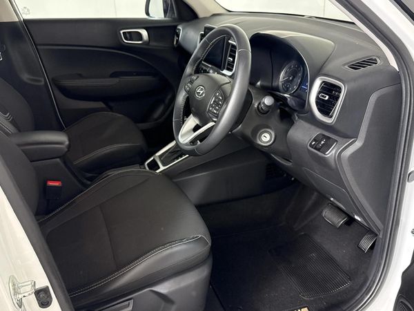 2022-Hyundai-Venue-10-TGDI-Fluid-Auto image:8
