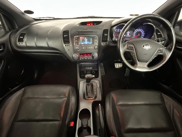 2015-Kia-Cerato-Koup-16T-GDi-Auto image:1