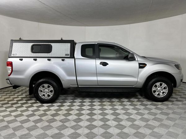 2017-Ford-Ranger-32-TDCi-XLS-SuperCab image:17