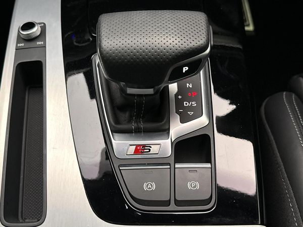 2025-Audi-SQ5-Sportback-30-TFSI-quattro-Auto image:9