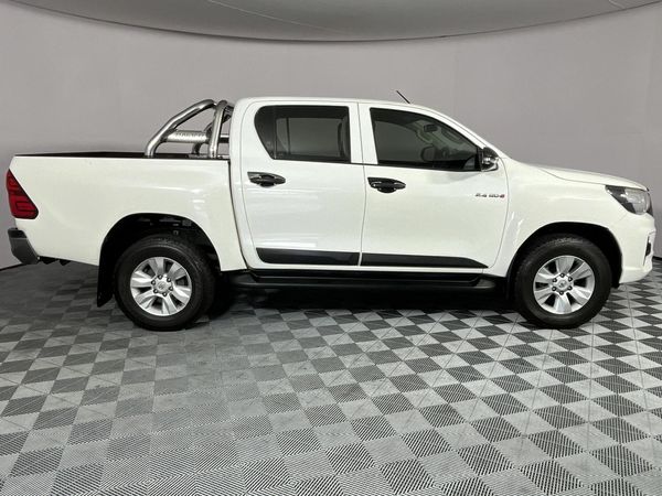 2020-Toyota-Hilux-24-GD-6-Raised-Body-SRX-Auto-Double-Cab image:17