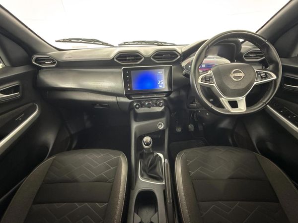 2022-Nissan-Magnite-10T-Acenta-Plus image:1