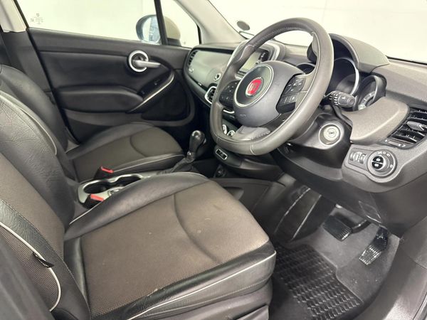 2017-Fiat-500X-14T-Cross image:9