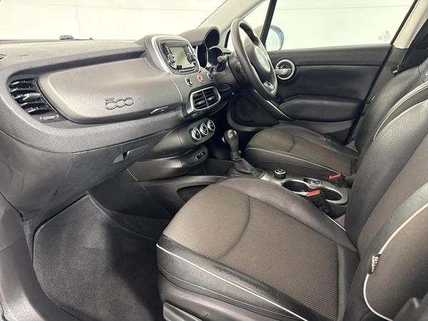 2017-Fiat-500X-14T-Cross image:8