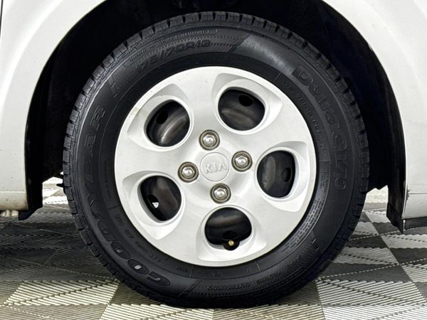 2018-Kia-Picanto-12-Start image:5