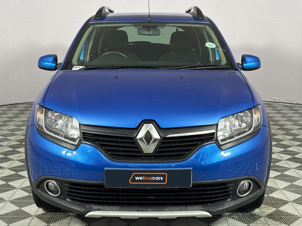 2015-Renault-Sandero-900T-Stepway image:15