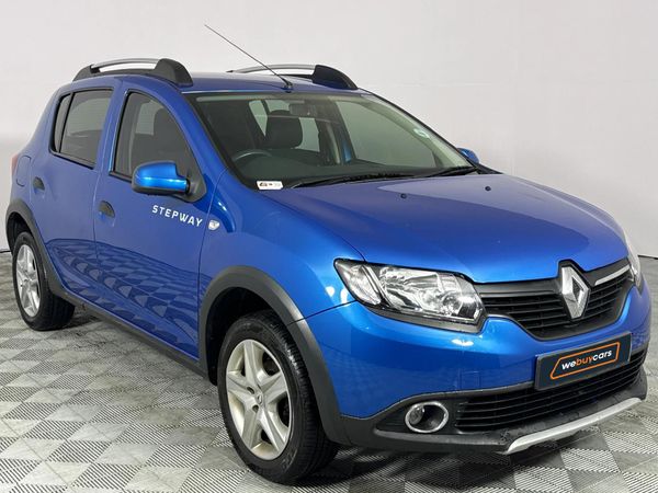 2015-Renault-Sandero-900T-Stepway image:16