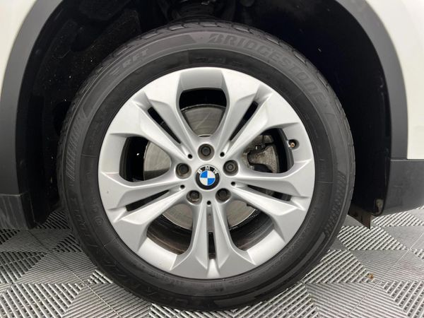 2016-BMW-X1-sDrive18i-Auto image:5