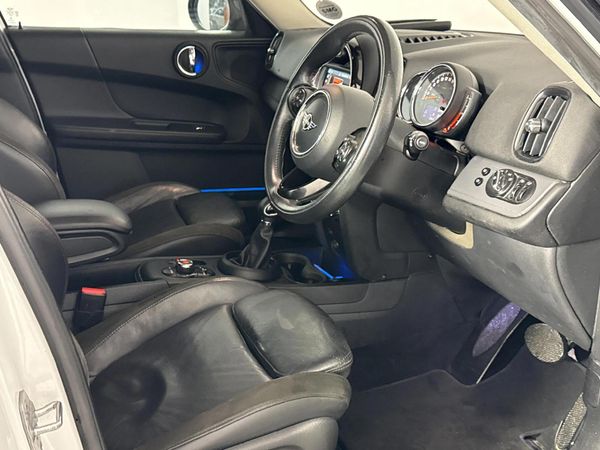 2019-MINI-Countryman-Cooper-Auto image:9