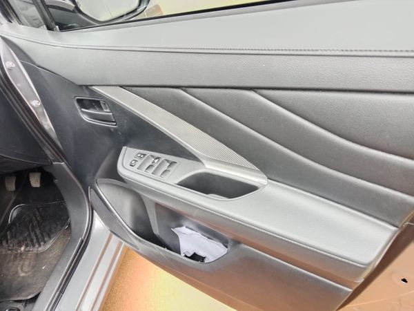 2024-Mitsubishi-Xpander-15 image:10