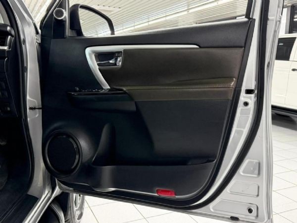 2018-Toyota-Fortuner-28-GD-6-4x4 image:15