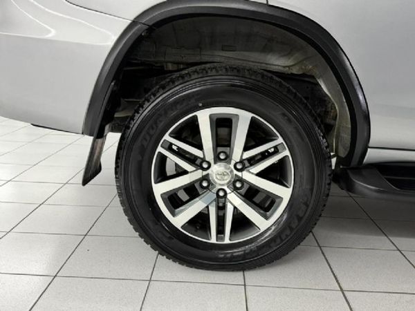 2018-Toyota-Fortuner-28-GD-6-4x4 image:18