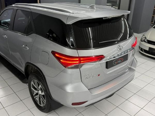 2018-Toyota-Fortuner-28-GD-6-4x4 image:21