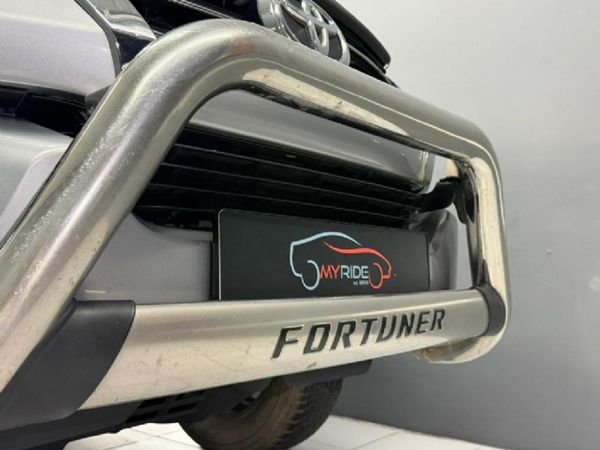 2018-Toyota-Fortuner-28-GD-6-4x4 image:25