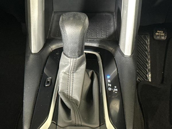 2024-Toyota-Corolla-Cross-18-XI image:10