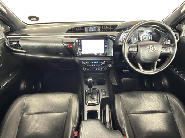 2019-Toyota-Hilux-28-GD-6-Raider-4x4-Auto-Double-Cab image:1