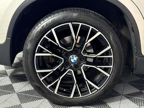 2010-BMW-X6-xDrive35i image:7