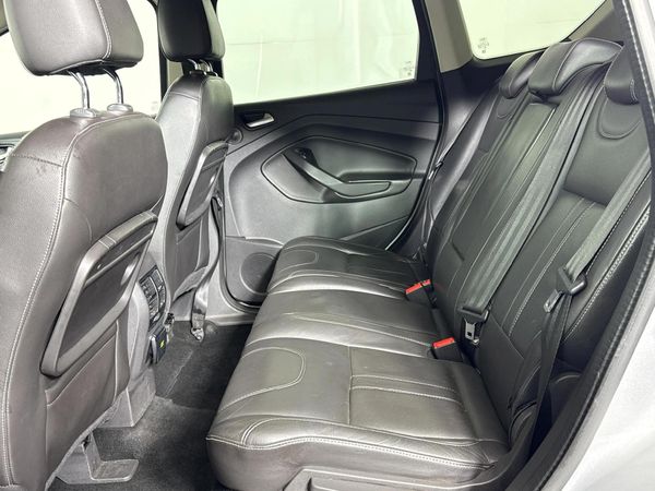 2015-Ford-Kuga-15-EcoBoost-Trend-Auto image:3