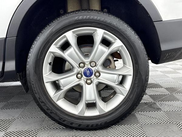 2015-Ford-Kuga-15-EcoBoost-Trend-Auto image:6