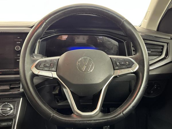 2023-Volkswagen-Polo-10-TSI-Life image:12