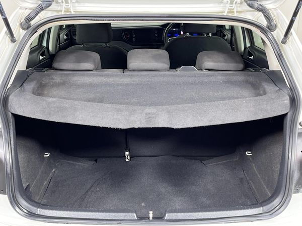 2023-Volkswagen-Polo-10-TSI-Life image:14