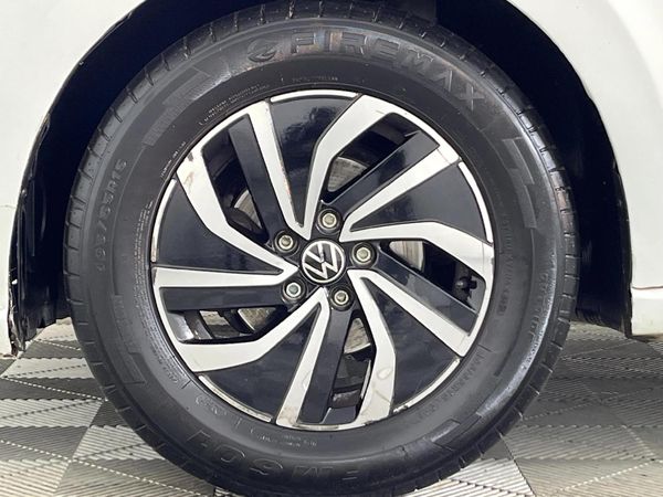 2023-Volkswagen-Polo-10-TSI-Life image:4