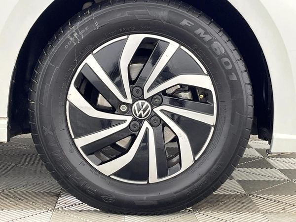 2023-Volkswagen-Polo-10-TSI-Life image:5