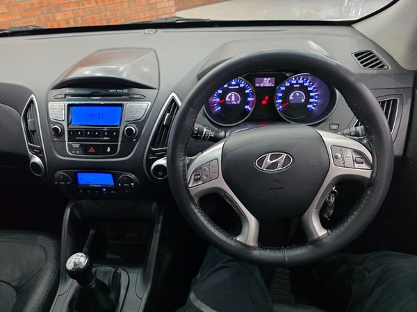 2014-Hyundai-ix35-20-Premium image:5